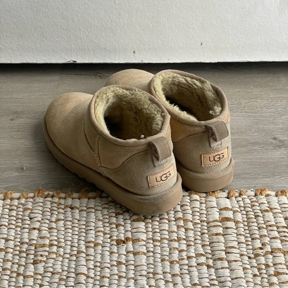 UGG Classic Ultra Mini Tan Boots - Picture 3 of 6